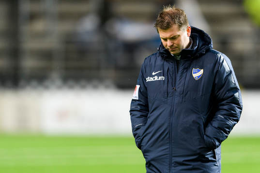 Norrköpings tränare Jens Gustafsson  deppar