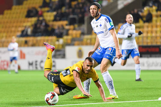 Elfsborgs Issam Jebali och Norrköpings Jon Gudni Fjoluson