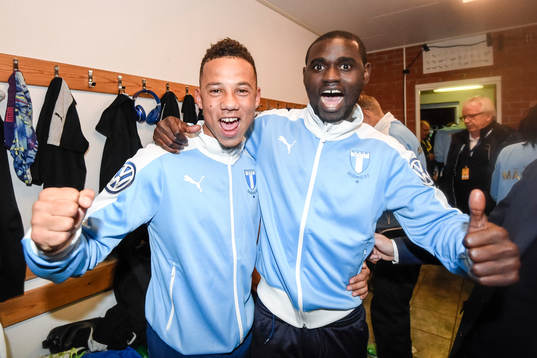 Malmö FFs Tobias Sana och Enock Kofi Adu jublar