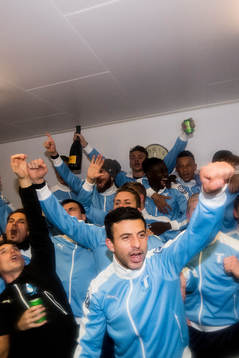 Malmö FFs Behrang Safari jublar i omklädningsrummet