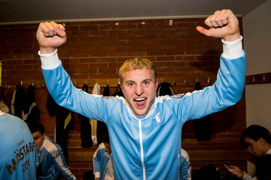 Malmö FFs Franz Brorsson jublar i omklädningsrummet