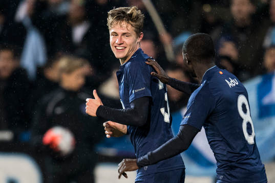 Malmö FFs Mattias Svanberg och Enock Kofi Adu jublar