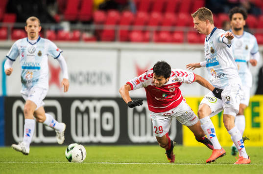 Kalmars Romário Pereira Sipião och Gefles Johan Bertilsson