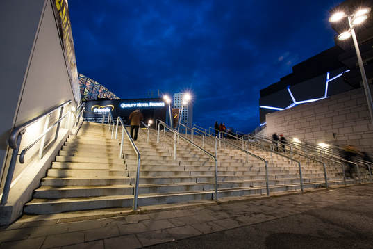 Exteriör av Friends Arena