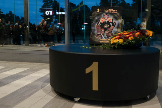 Förening och supportrar hedrar minnet av Wille Löfqvist i