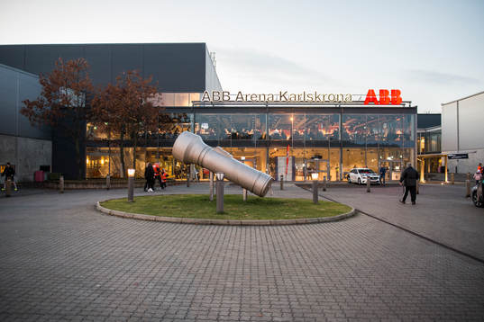 ABB arena exteriör innan ishockeymatchen i SHL mellan