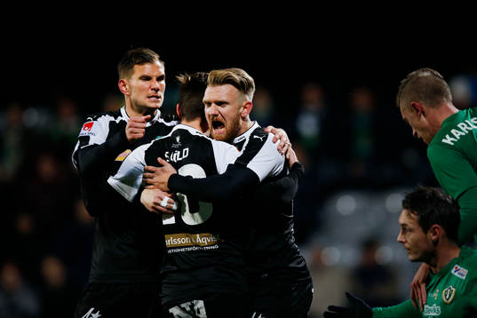 Bläddra bland fler bilder av Fotboll, Allsvenskan, Jönköping - Örebro
