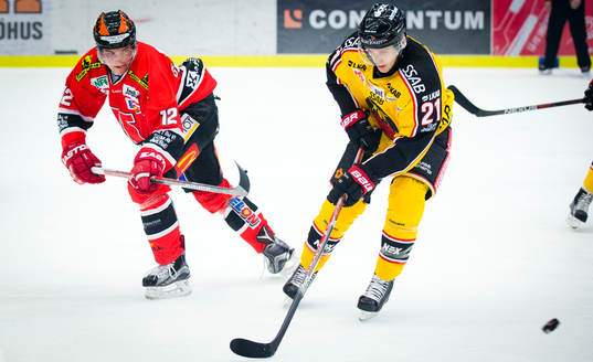 Örebros Glenn Gustafsson och Luleås Bill Sweatt