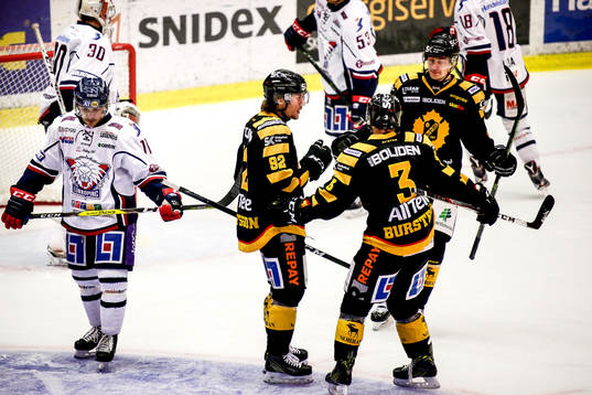 Skellefteås Jesper Olofsson, Niclas Burström  och Adam