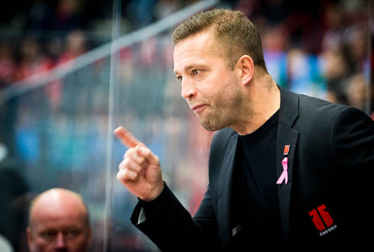 Örebros tränare Johan Tornberg är arg