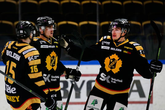 Skellefteås Emil Djuse, Kyle Cumiskey och Adam Pettersson