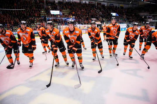 Karlskrona jublar och tackar fansen