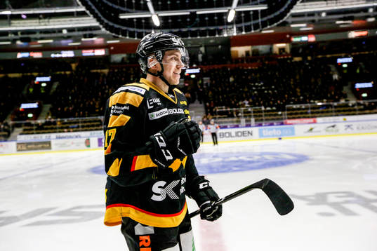 Skellefteås Pär Lindholm jublar