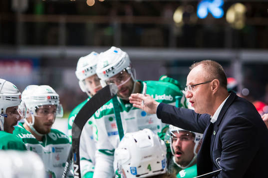 Rögles tränare Anders Eldebrink i aktion