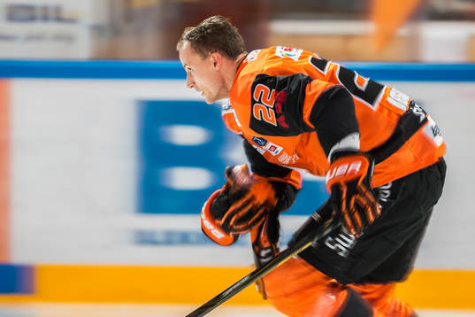 Karlskronas Alexander Bergström utan hjälm innan