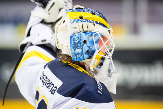 s målvakt Fredrik Pettersson-Wentzel med motiv från