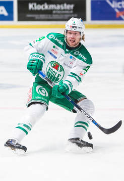 Rögles Ludvig Claesson i aktion