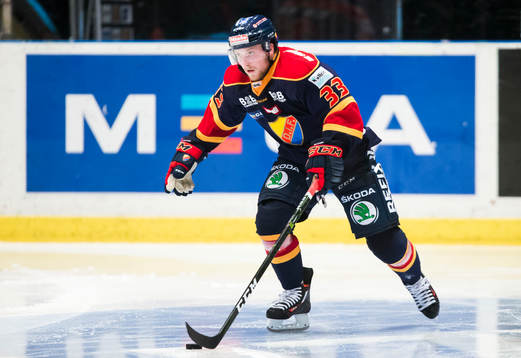 Djurgårdens Linus Hultström i aktion