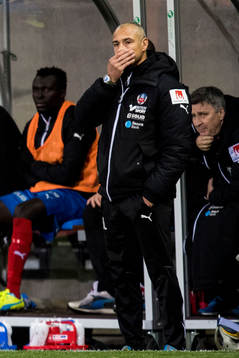 Helsingborgs manager Henrik Larsson deppar