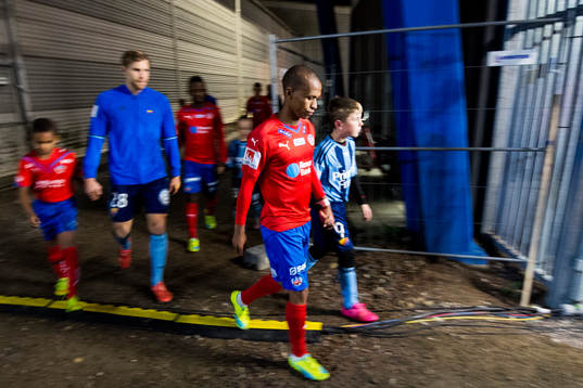 Helsingborgs Bradley Ralani gör entré