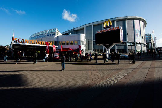 Scandinavium exteriört innan ishockeymatchen i SHL mellan