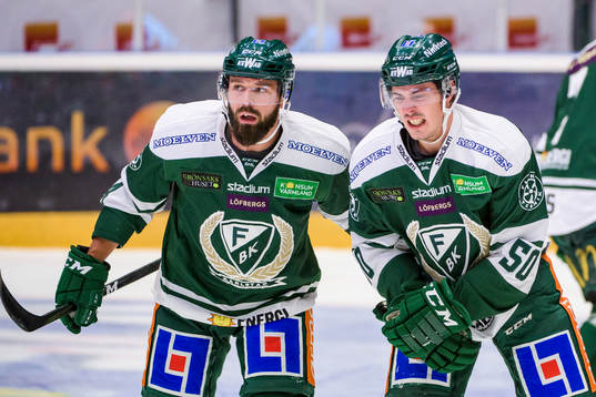 Färjestads Milan Gulas och Sebastian Erixon, Sebastian
