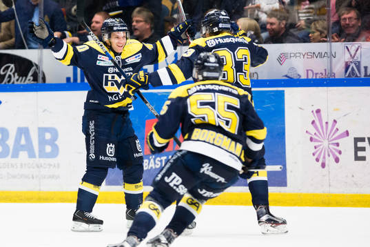 s Pär Arlbrandt jublar