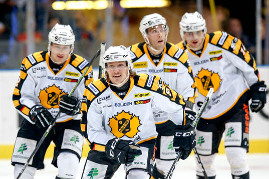 Skellefteås Jesper Olofsson jublar