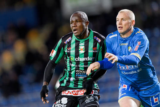 Varbergs Nsima Peter och Ljungskiles Petter Björlund