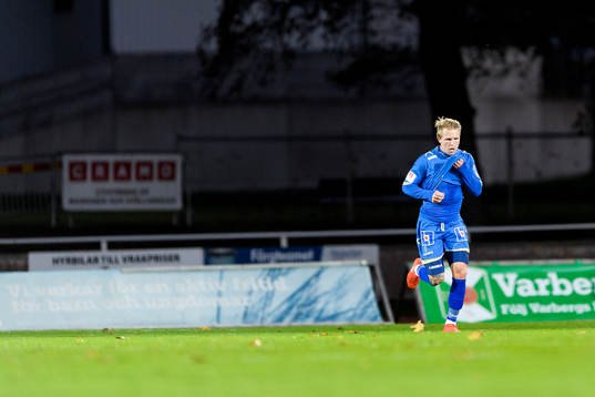 Ljungskiles Tim Nilsen jublar