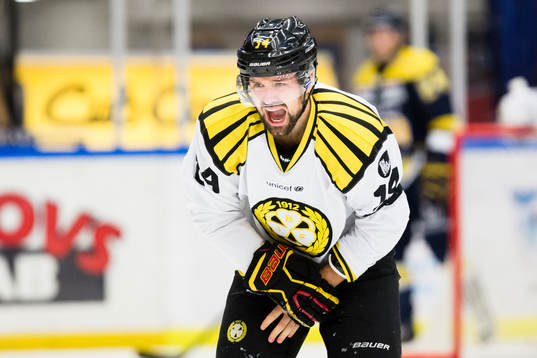 s Christoffer Persson (ej i bild)