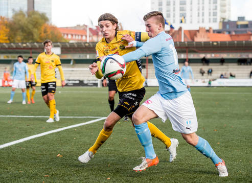 Elfsborgs Christopher McVey mot Malmös Teddy Bergqvist