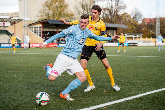 Elfsborgs Christopher McVey mot Malmös Teddy Bergqvist