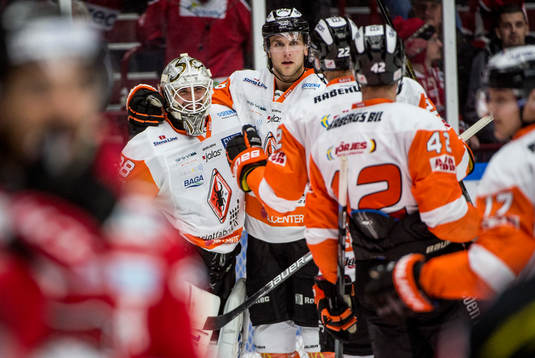 Karlskronas målvakt Johannes Jönsson, Daniel Gunnarsson,