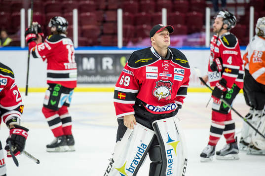 Malmö Redhawks målvakt målvakt Oscar Alsenfelt   deppar