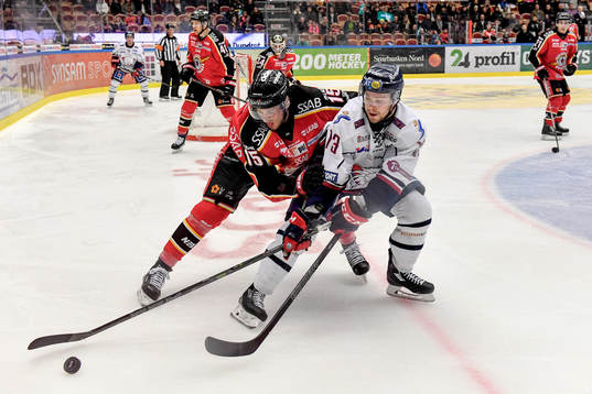 Luleås Christian Jaros och Linköpings Andrew Gordon