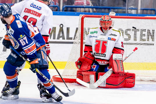 Växjös Linus Fröberg gör mål 2-0 bakom Örebros