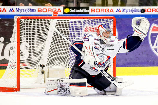 Linköpings  målvakt Filip Gustavsson