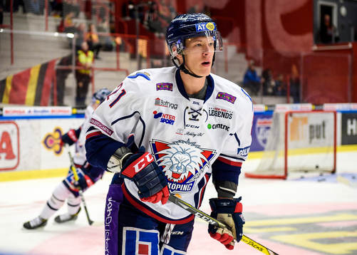 Linköpings Emil Sylvegård på uppvärmningen