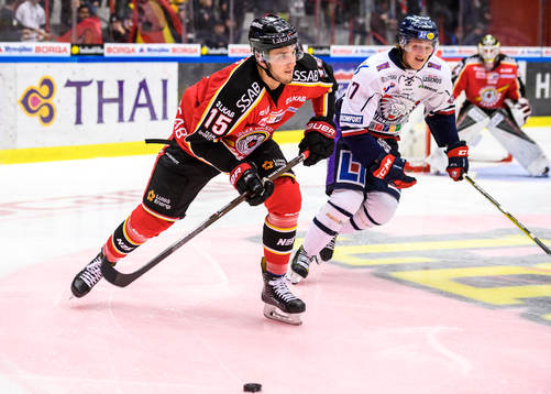 Luleås Christian Jaros jagas av Linköpings Henrik