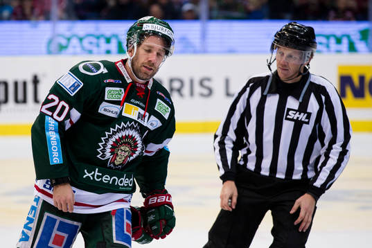 Frölundas Joel Lundqvist irriterad