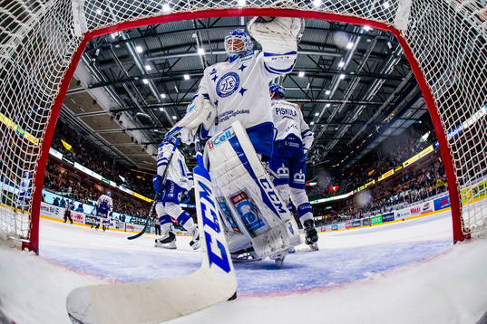 Leksands målvakt Atte Engren deppar