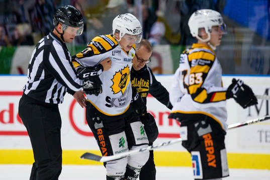 Skellefteås Pär Lindholm leds av isen