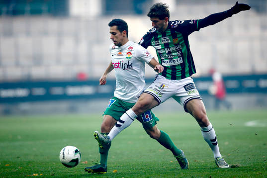 Dalkurds Predrag Randelovic och GAIS Alibek Aliev