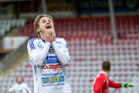 Luleås Joel Rajalakso deppar