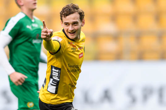 Elfsborgs Adrian Zeka jublar