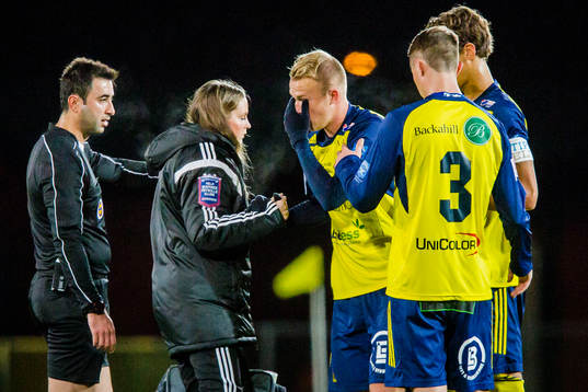 Ängelholms Christian Ljungberg blir liggandes