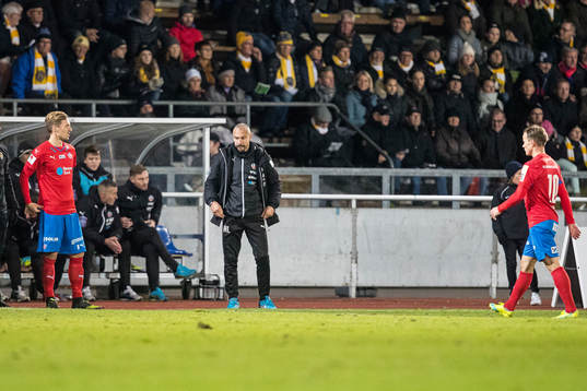 Helsingborgs Martin Christensen och tränare Henrik Larsson