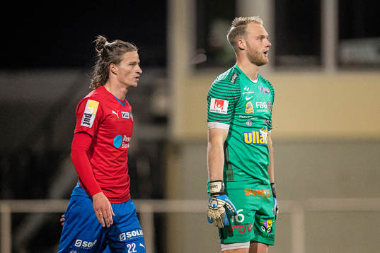 Helsingborgs Jesper Lange och Falkenbergs målvakt