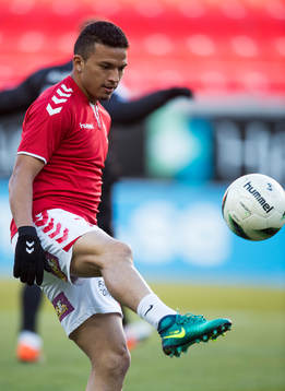Kalmars Ismael Silva Lima värmer upp